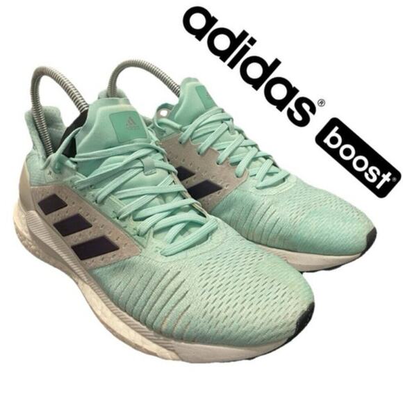 ADIDAS BOOST RUNNING SNEAKERS SZ 8.5 SOLAR LITE GREEN MINT ATHLETIC VERSATILE - Picture 1 of 16